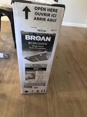 BCSD130WW BROAN Glacier Convertible Hood #3