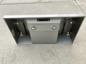 RP100-A BROAN Steel Cabinet Hood Cfm Lights