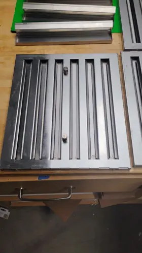 WB02X30528 GE Smart Designer Grease Baffle Set Pans #3