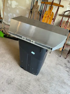 SD-270 MIAMI CAREY Steel Hood Bought Box