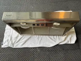 H30HQS THERMADOR Hood Vent #2