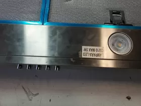 971705400034 VISSANI Caprelo Cfm Cabinet Hood #3