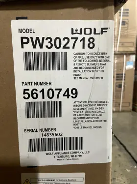 PW302718 WOLF Pro Wall Hood #2