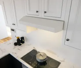 AK1200BW ZEPHYR Breeze Hood