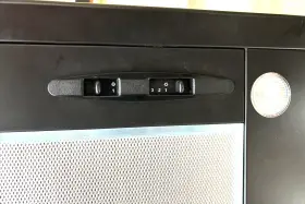 ZPY-E30B ZEPHYR Vent Hood Display #2